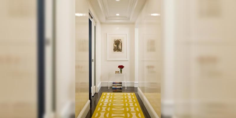 Choosing Rugs for Big Rooms and Long Hallways